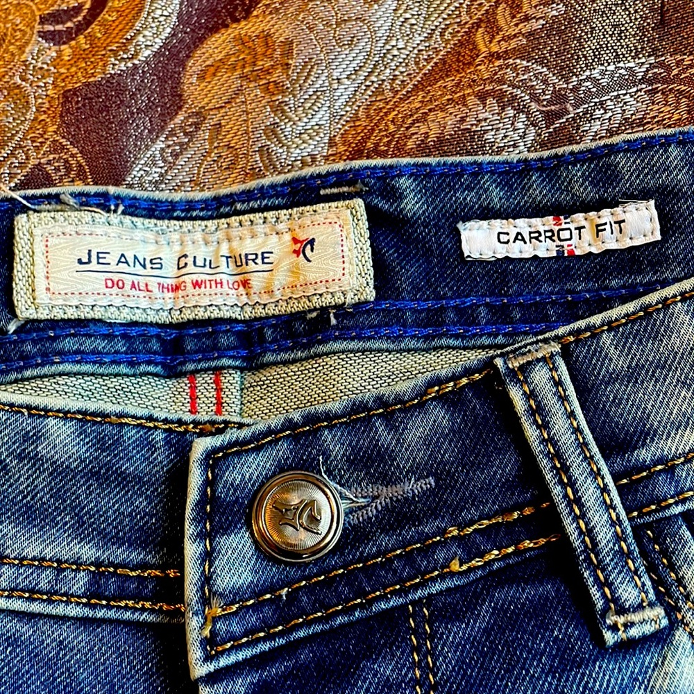 Women’s Culture Jeans New!
